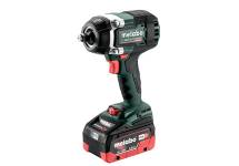 Cordless impact drivers & wrenches